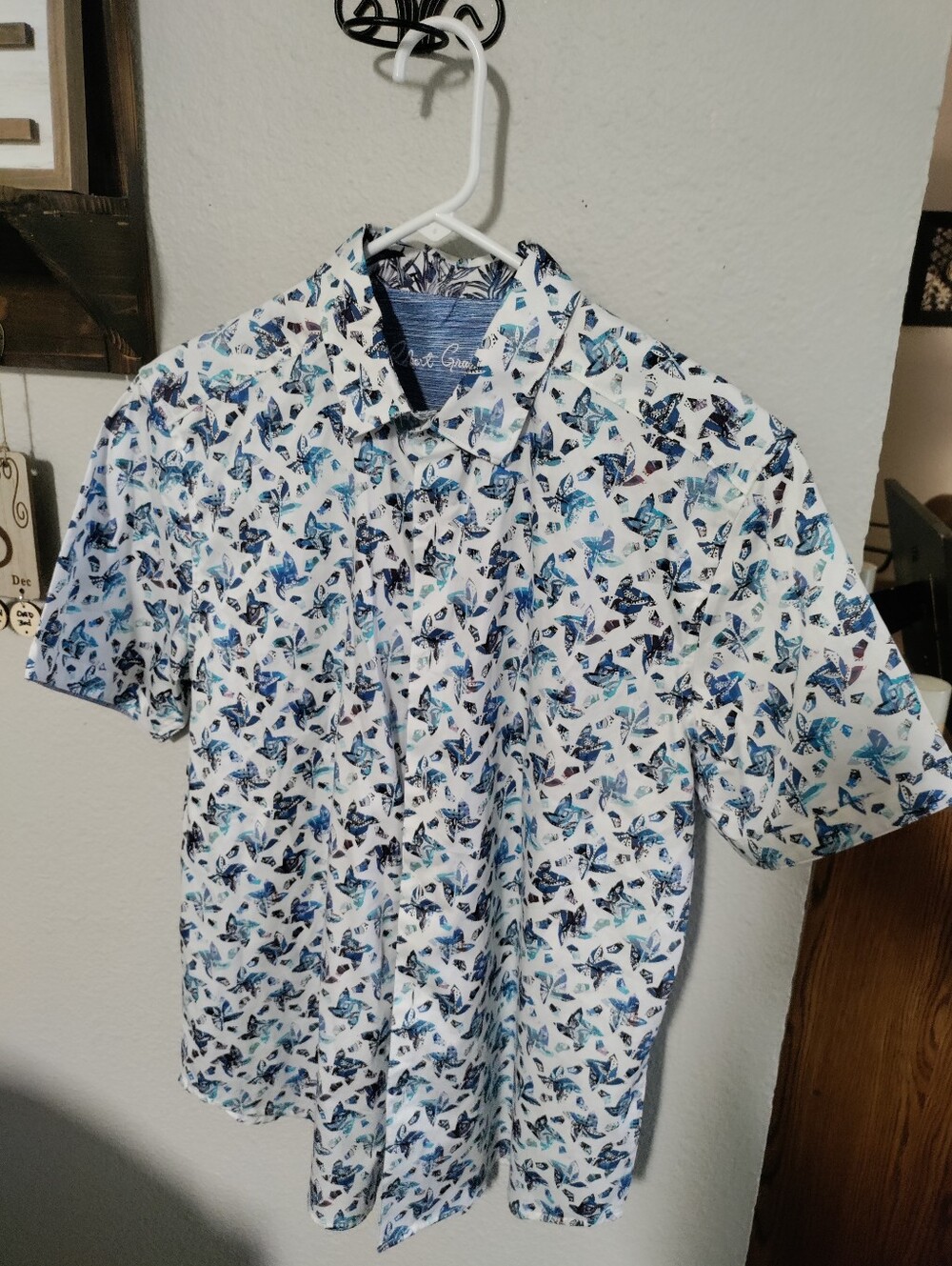 New Robert Graham Men's Short Sleeved Shirt Size Large